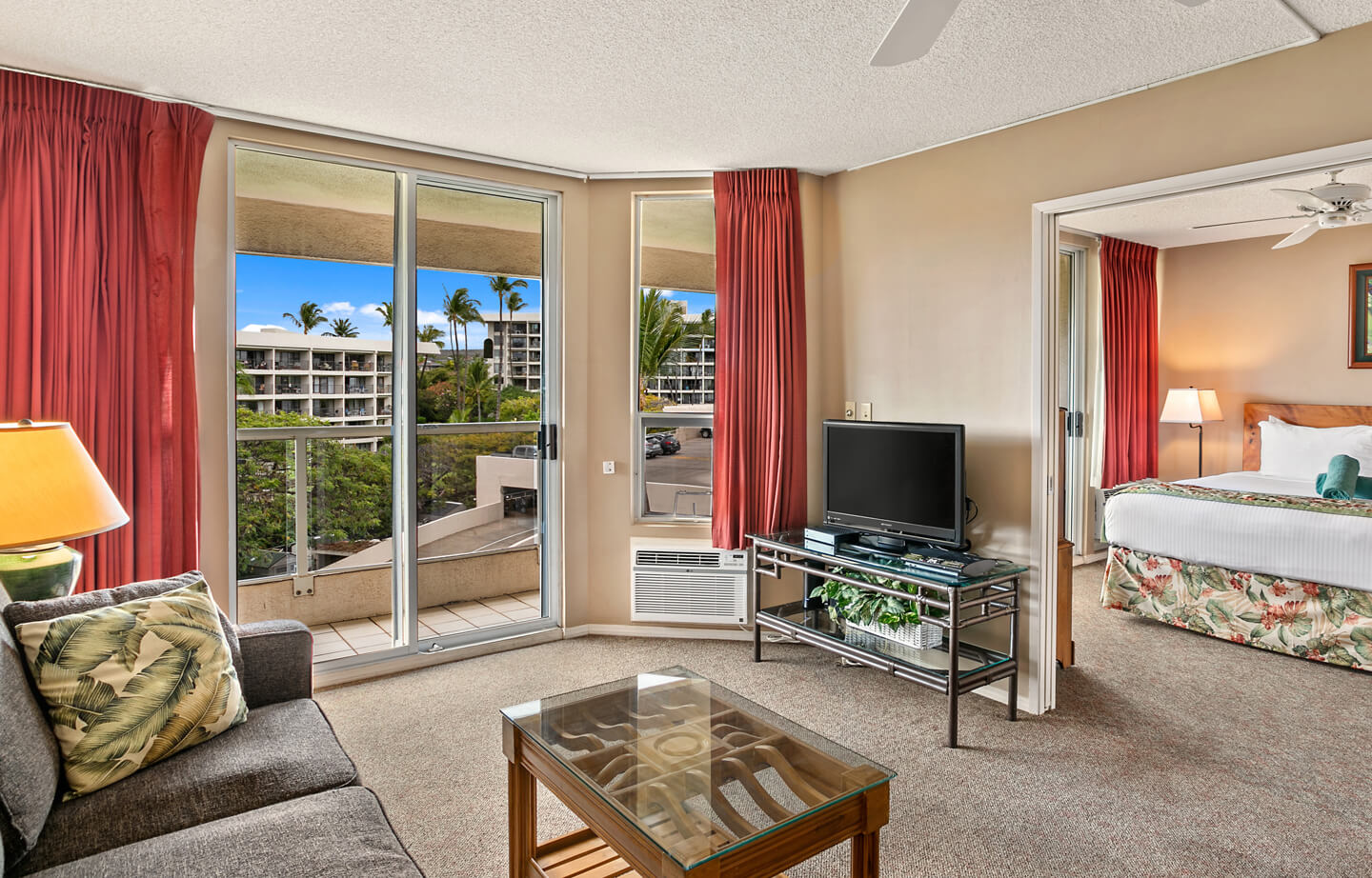 One-Bedroom Partial Ocean View Suite Bedroom